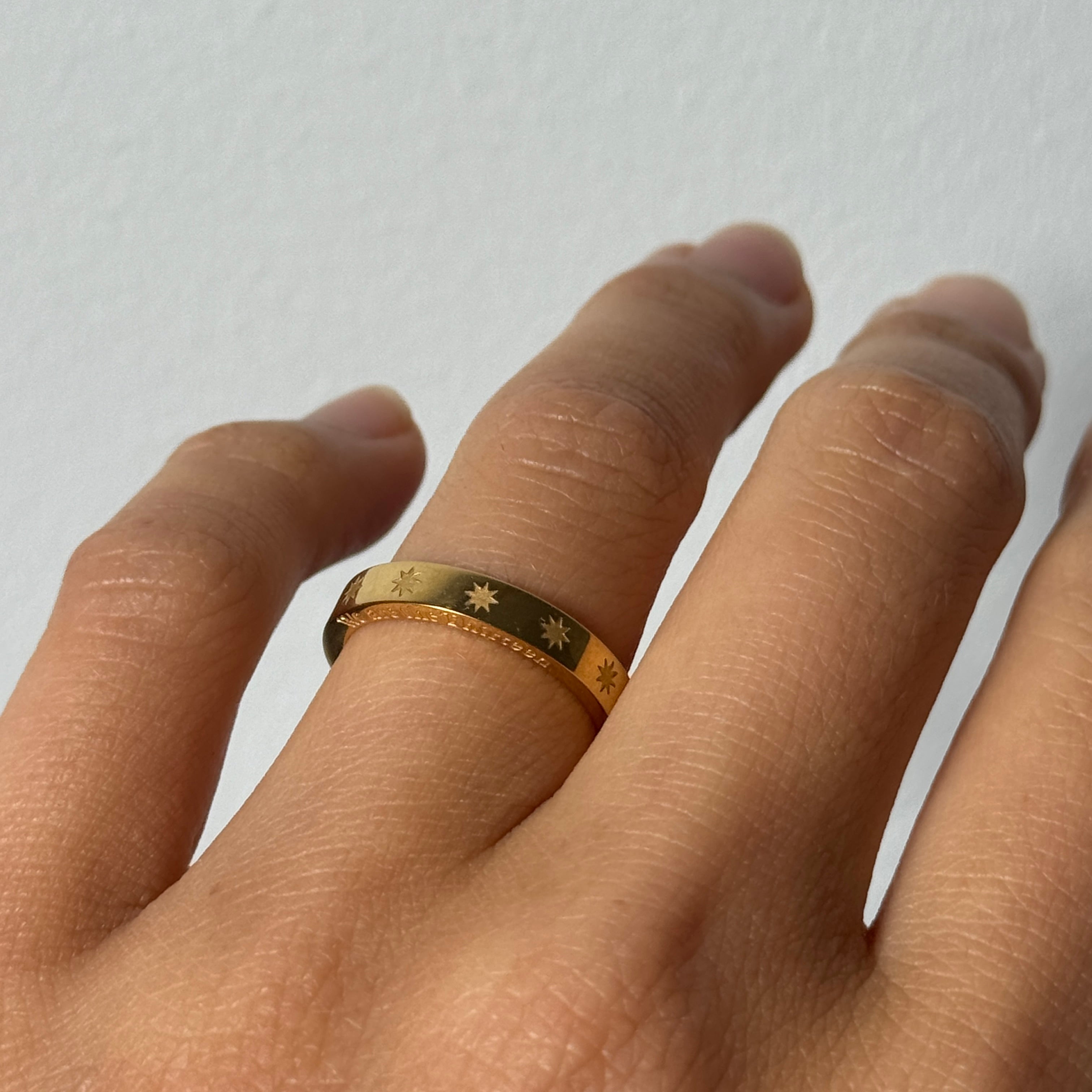 Thirteen Ring – Estori