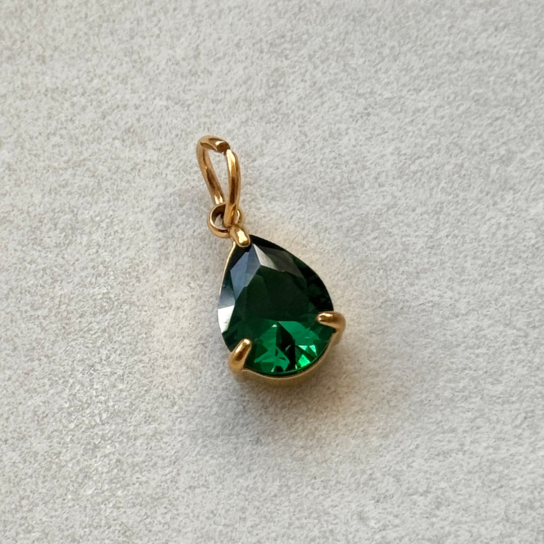 The Queen's Teardrop